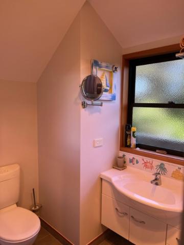 Treetops Cottage At The Castle Whitianga Ngoại thất bức ảnh