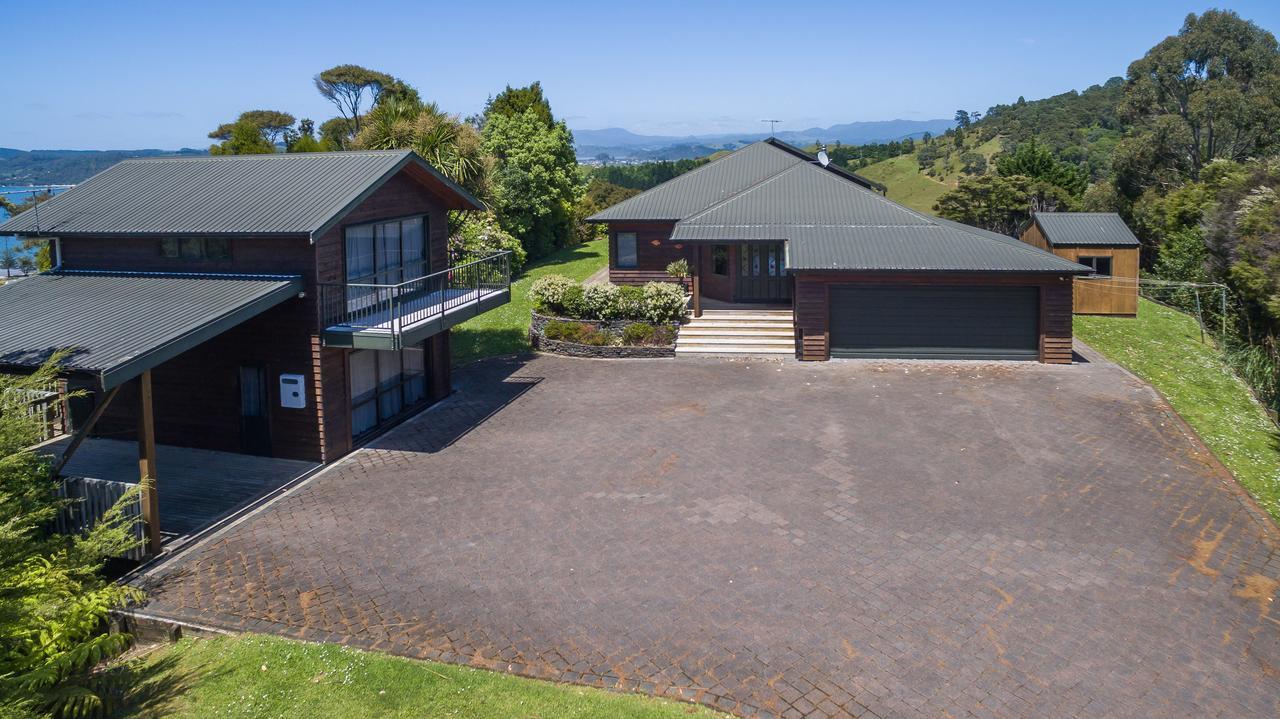 Treetops Cottage At The Castle Whitianga Ngoại thất bức ảnh
